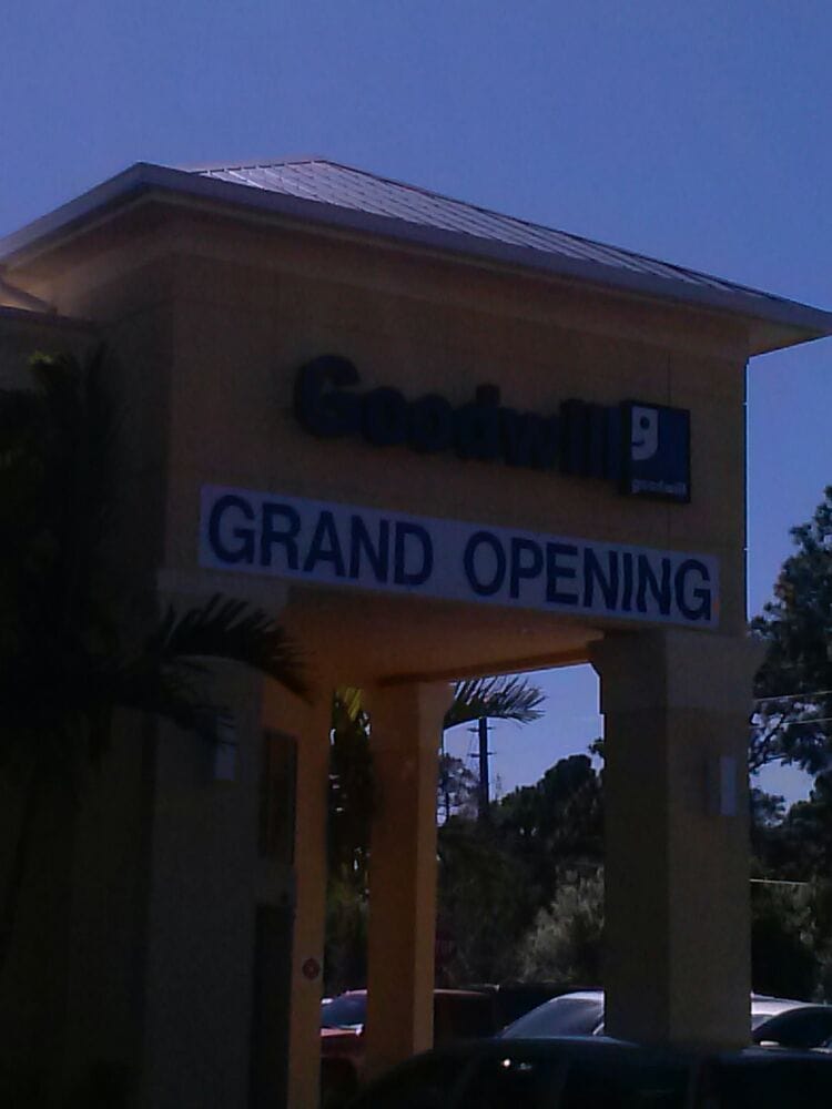 Goodwill Port St. Lucie/Gatlin Store & Donation Center Thrift Stores