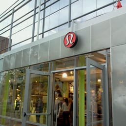 lululemon locations near me