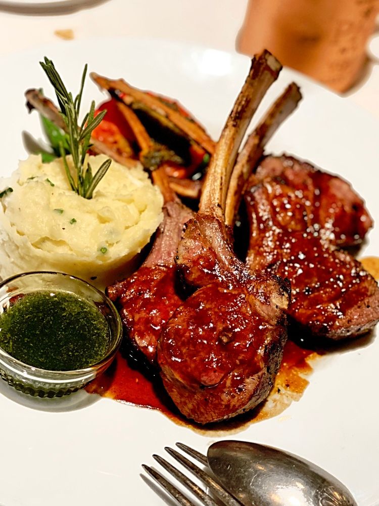 Michel's At The Colony Surf