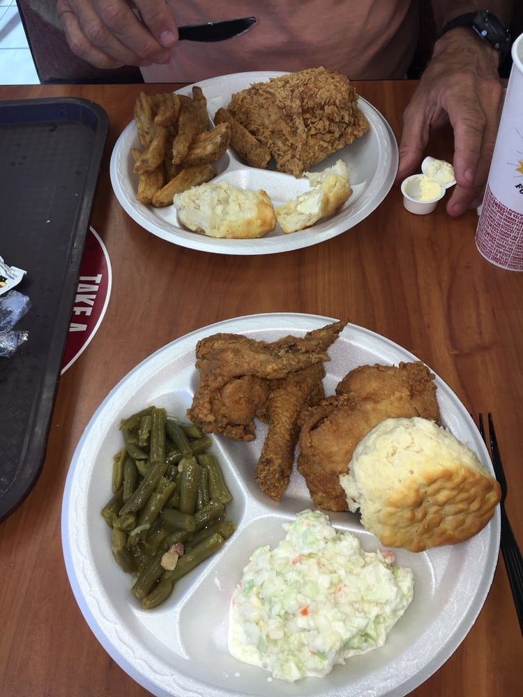 Lee’s Famous Recipe Chicken Fast Food 856 W Sherman Blvd, Muskegon