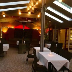 Walter S Restaurant Order Food Online 331 Photos 608 Reviews Photo Of Walter S Restaurant Claremont Ca United States Outdoor Patio