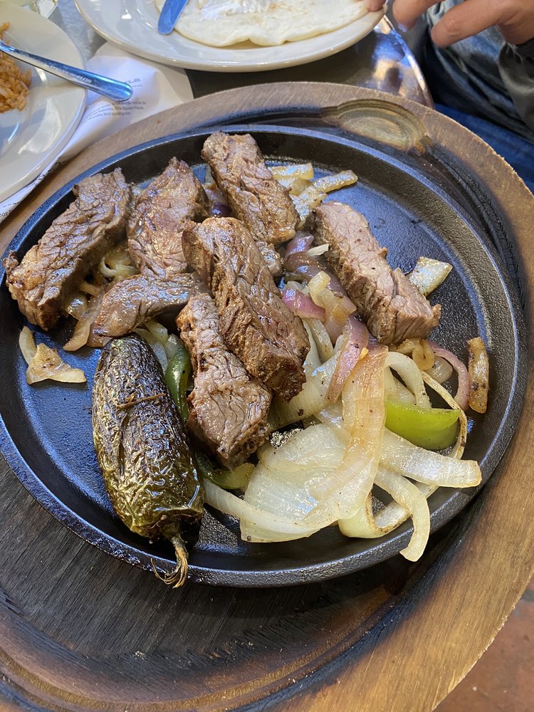 Rio Rio Cantina