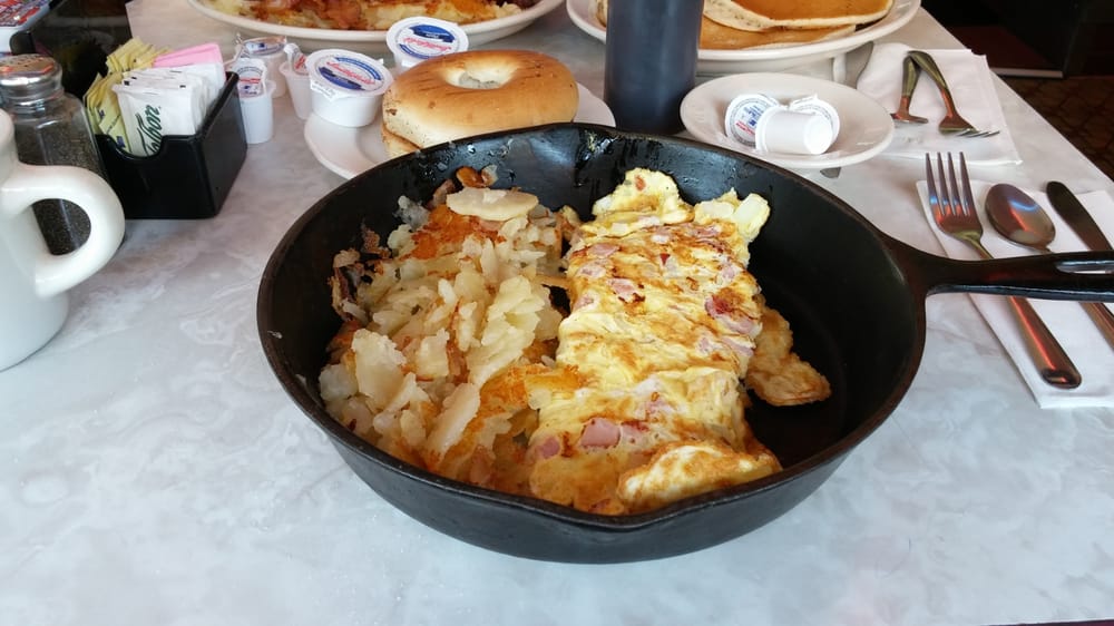 Neptune Diner 55 Photos & 78 Reviews Diners 924 N Prince St