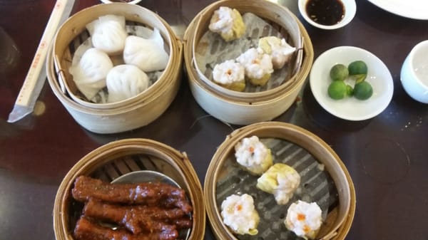 Hap Chan Tea House - Chinese - 76 West Avenue Corner ...