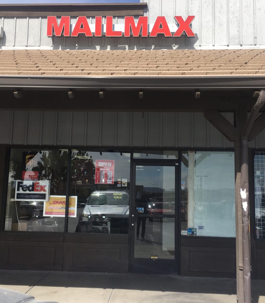 Mail Max Barstow