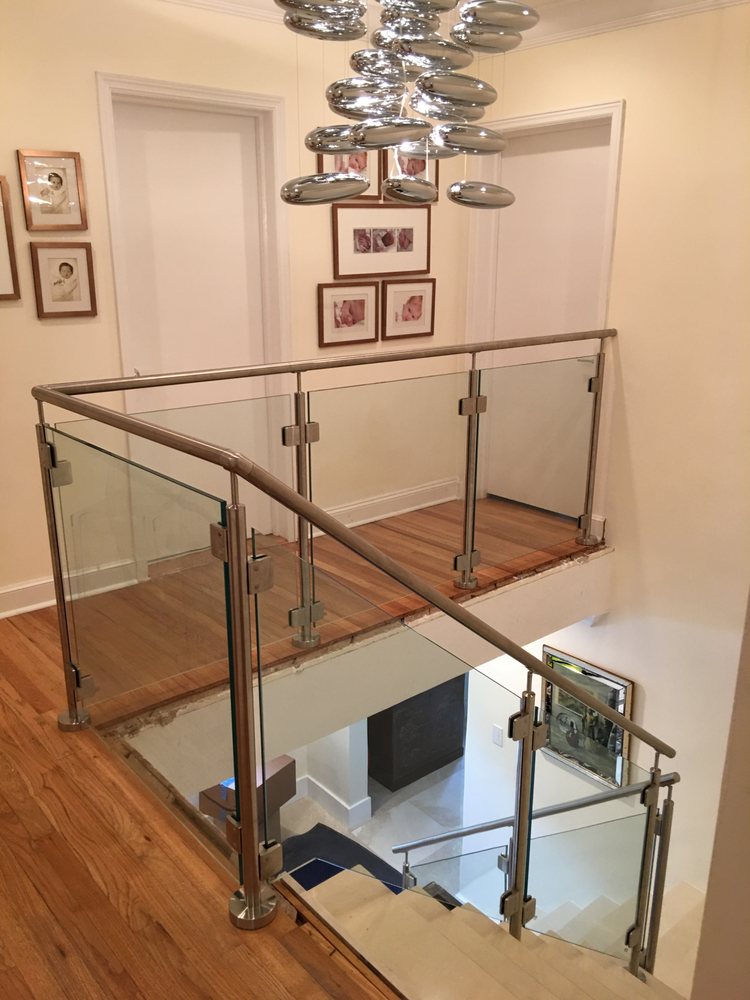 Avery Glass & Mirror