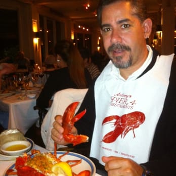 Anthony S Pier 4 Restaurant Closed 23 Photos 240 Reviews Photo Of Anthony S Pier 4 Restaurant Boston Ma United States Medium Lobster