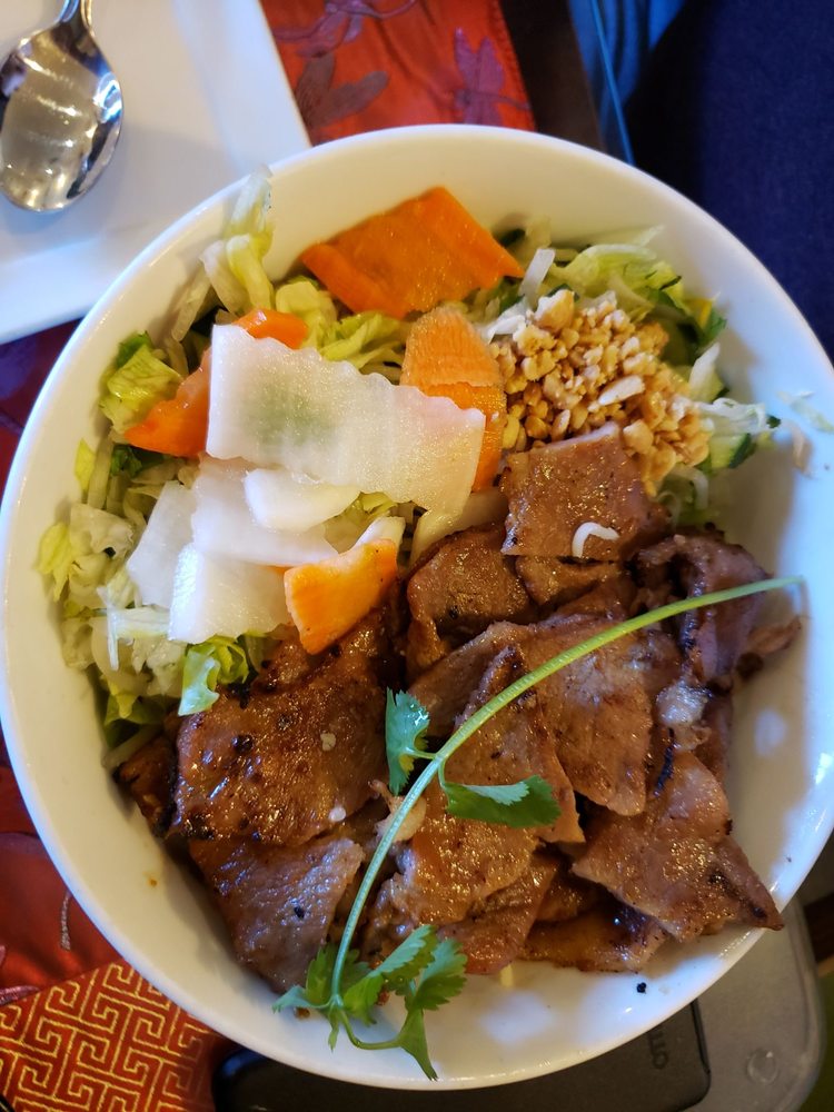 Mai Vietnamese Cuisine