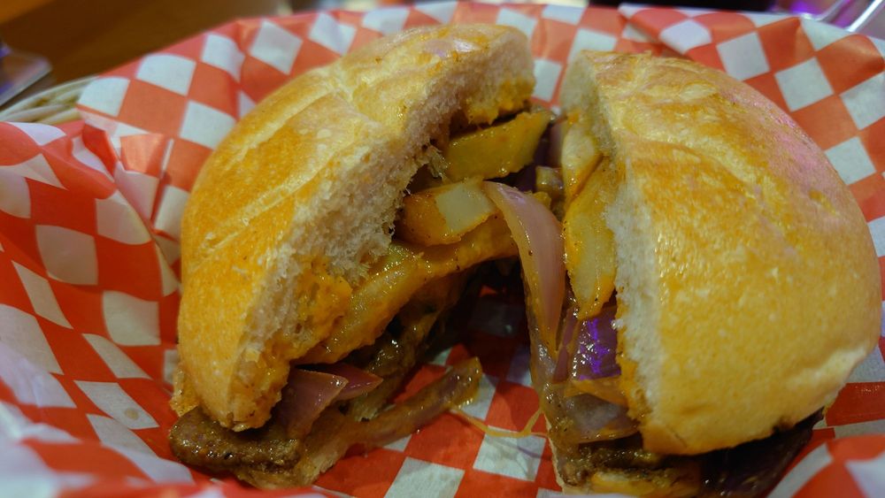 Silvestre Deli & Bistro