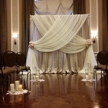 Vintage Tufted Loveseat With Pillow And Seeded Eucalyptus From