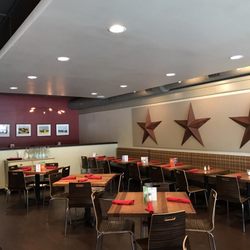 5 Star Burgers 216 Photos 347 Reviews 8125 Maryland Photo Of 5 Star Burgers Saint Louis Mo United States Dining Room