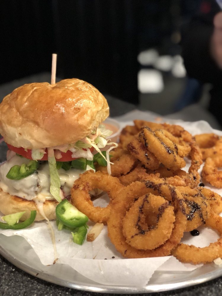 Melt Gourmet Cheeseburgers