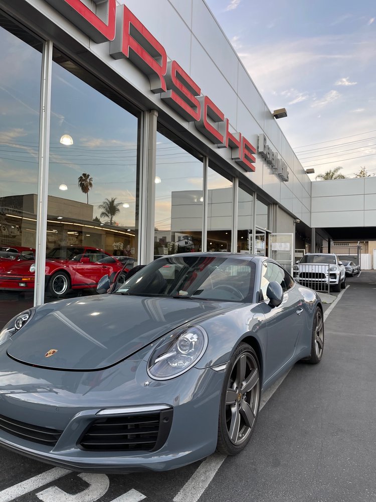 Beverly Hills Porsche