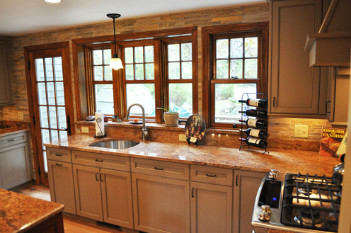 image of business Mackenzie Betty Associates