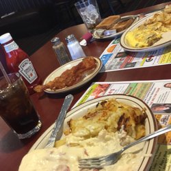 Stargate Diner Restaurant 21 Photos 29 Reviews Diners 16967 Photo Of Stargate Diner Restaurant Harrington De United States Cream Chipped Beef