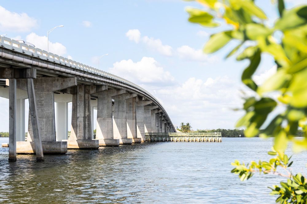 image of business Island Paradise Dental - Dr. Robert J. Abbiati, DDS