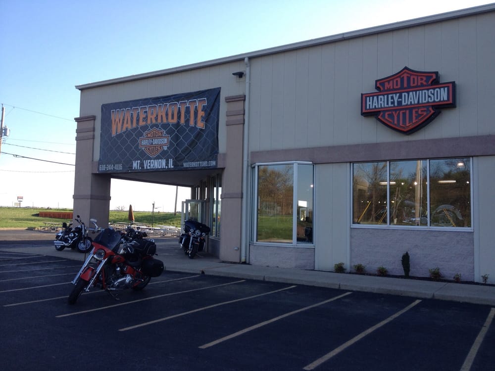 Dale’s Harley Davidson Motorcycle Dealers 205 N 44th