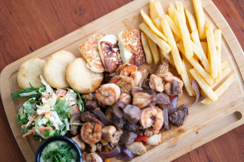 Cevicheria and grill chilemon