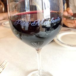 Foto zu Petit Marlowe - San Francisco, CA, Vereinigte Staaten. Cabernet Franc