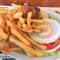 Homestead Restaurant 11 Photos 30 Reviews American New 750 Photo Of Homestead Restaurant Exeter Ri United States Burger With Fries