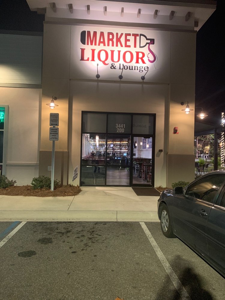 Market Liquor & Lounge