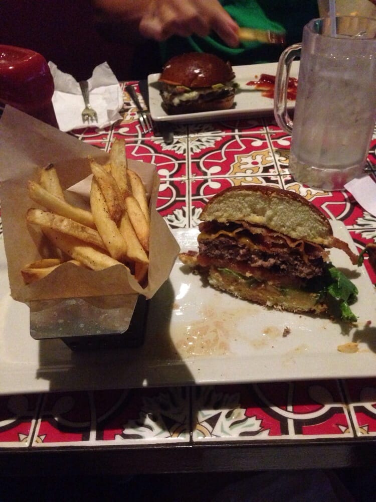 Chili S Craft Burgers Review Chili S Craft Burgers Review