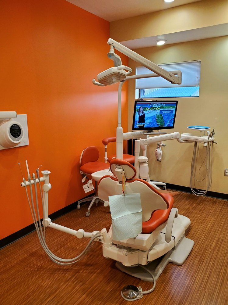 image of business Lutz Dental