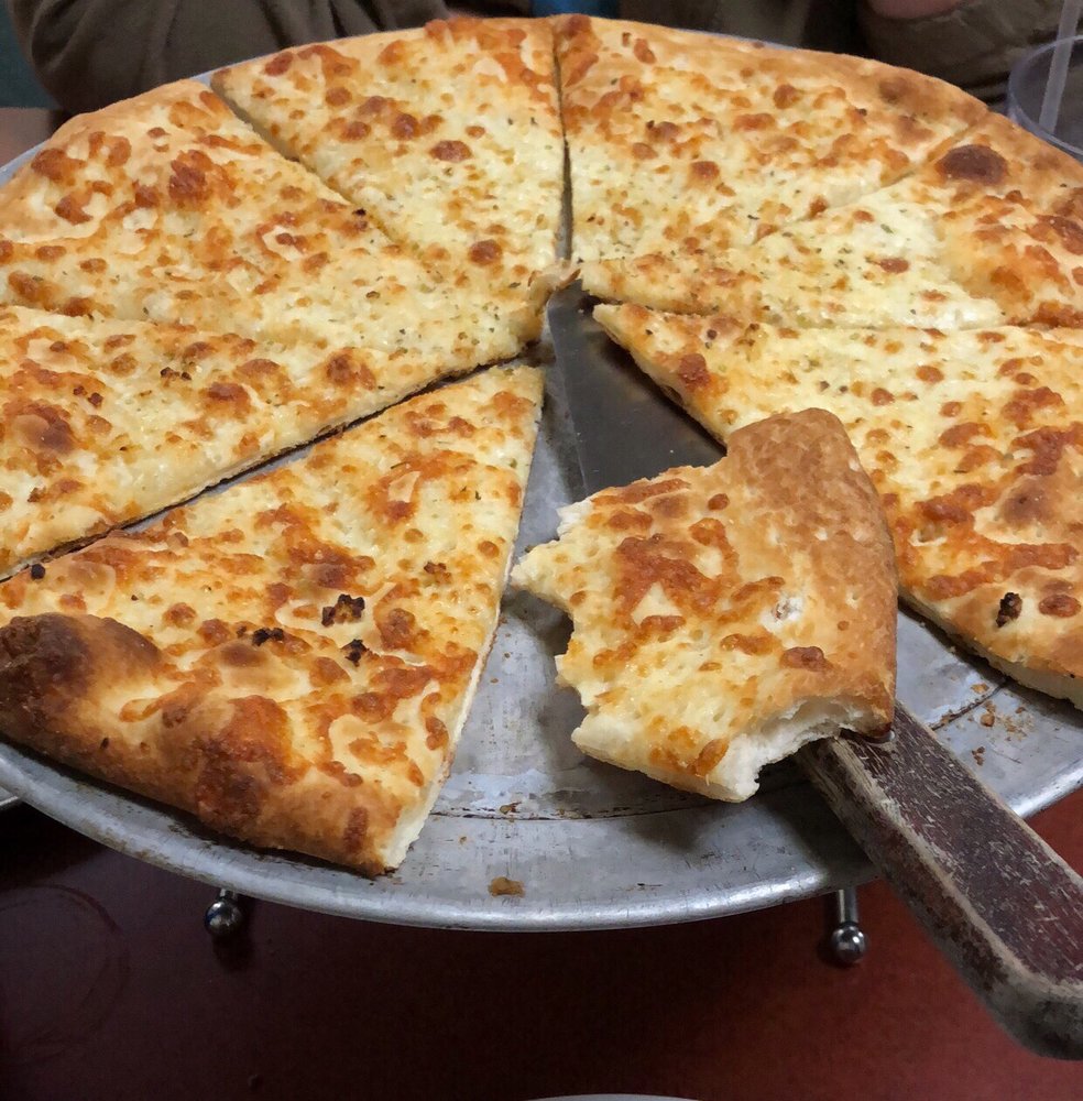 Mama Lucci's