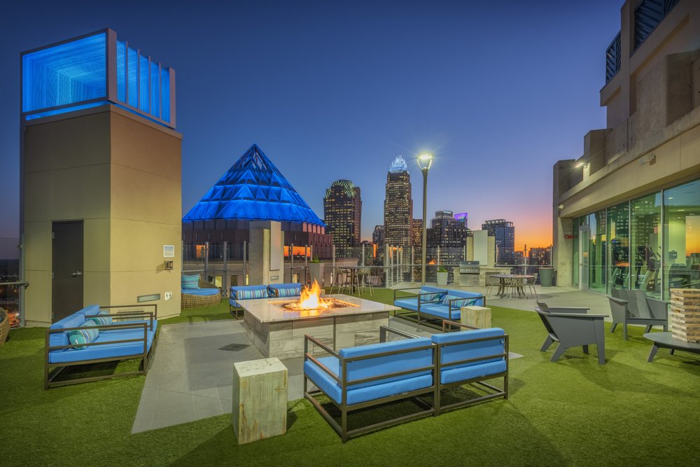 Skyhouse Uptown North Apartments