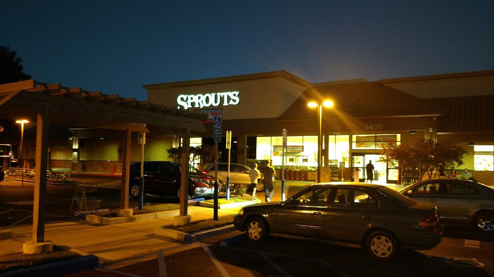 Sprouts Farmers Market 47 Photos & 34 Reviews Vitamins & Supplements 2400 Las Posas Rd