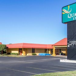 Quality Inn 16 Photos Hotels 400 Ne Ja Richardson Loop Ada Photo Of Quality Inn Ada Ok United States