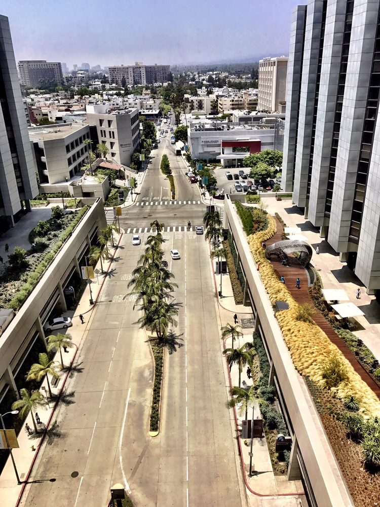 CedarsSinai 283 Photos & 608 Reviews Medical Centers 8700
