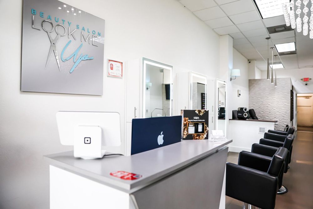 Look Me Up Salon Image