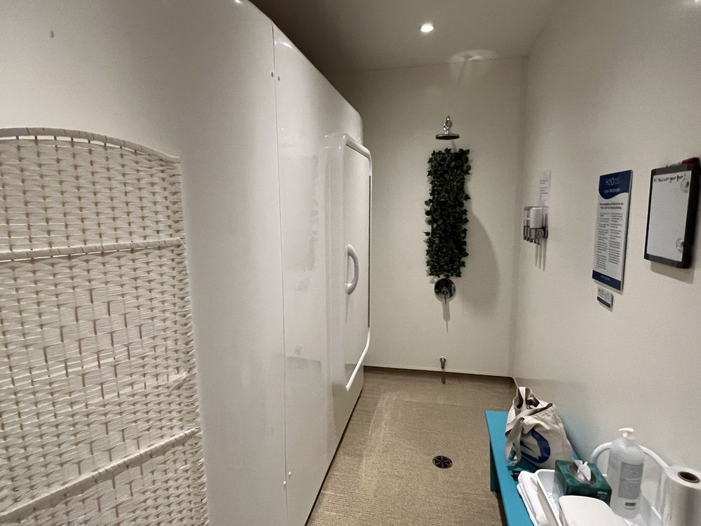 H2O Float Studio