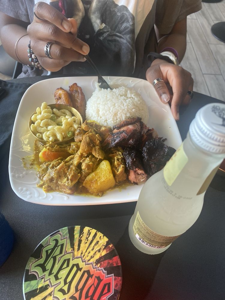 Simmer Down Bar & Grill 