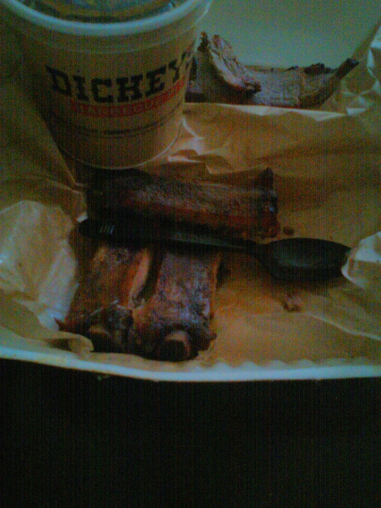 Photo of Dickey's Barbecue Pit