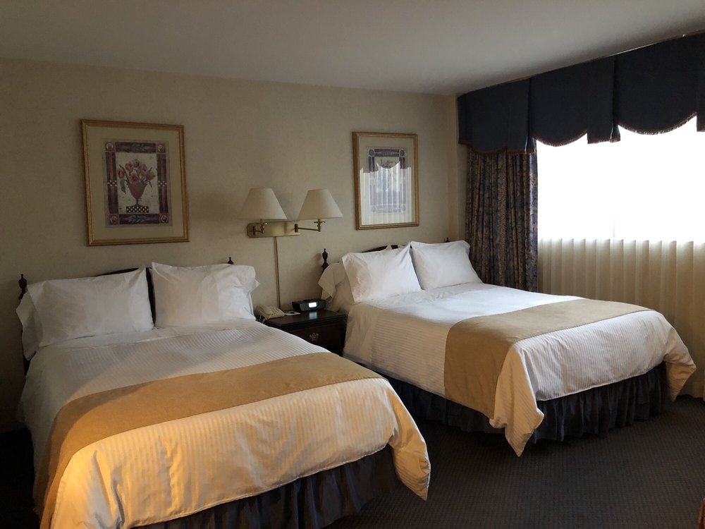 Roehampton Hotel