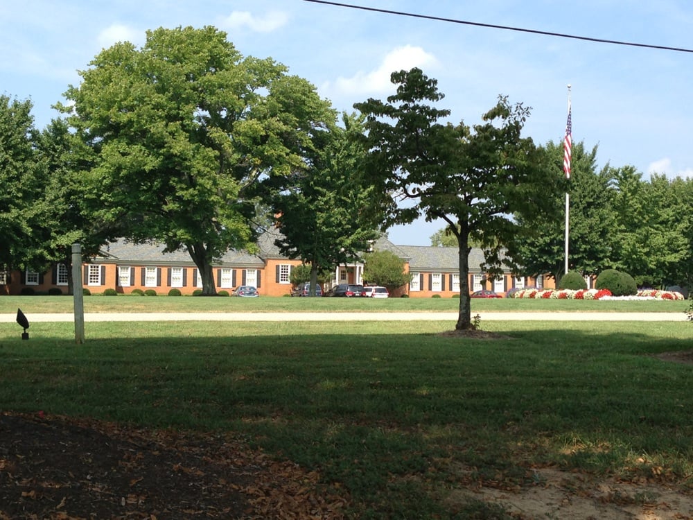 Salisbury Country Club Country Clubs 13620 W Salisbury Rd