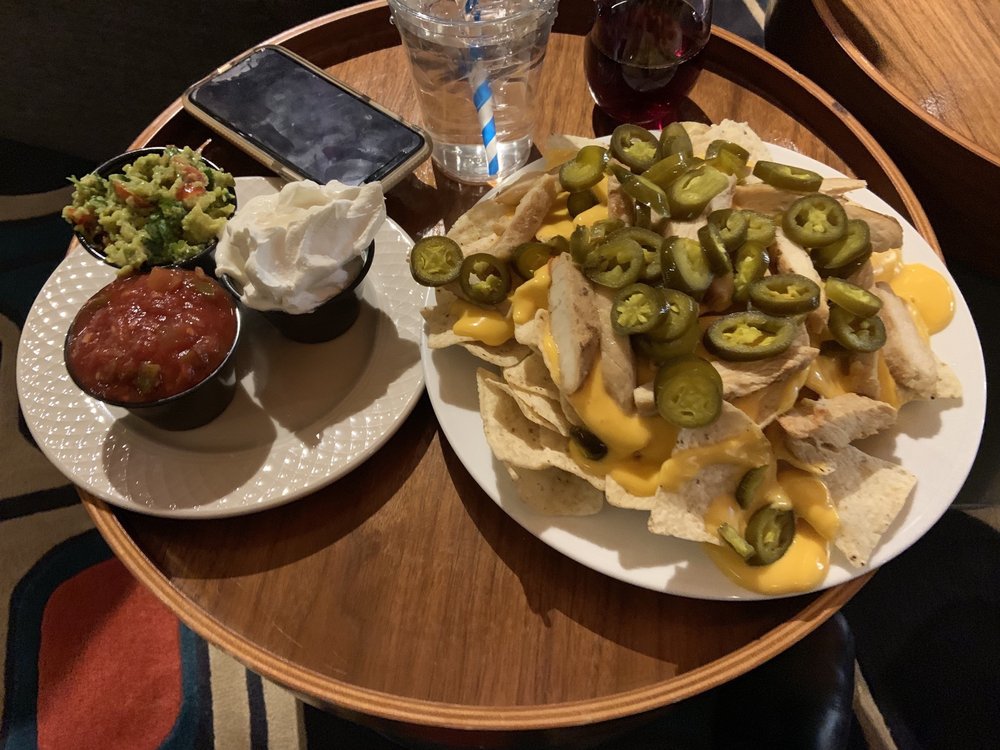 W XYZ Bar