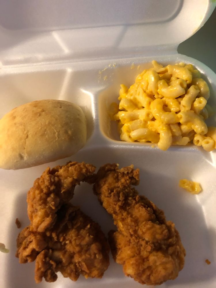 Chappy's Chicken at Whiz Mart