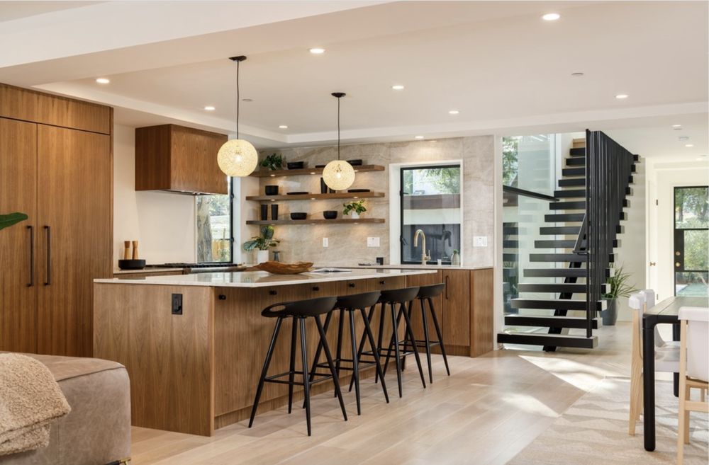 Lo Realty Group
