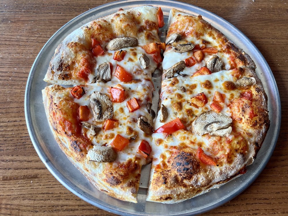 Old Chicago Pizza + Taproom