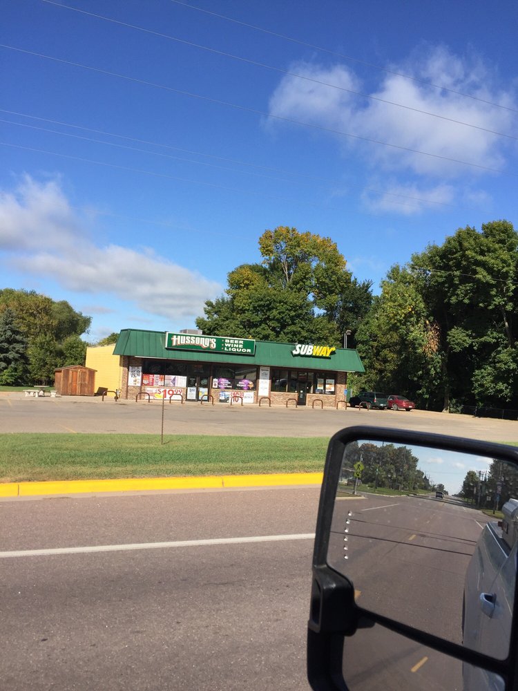 Subway Restaurants Sandwiches 132 6th Street North, Winsted, MN
