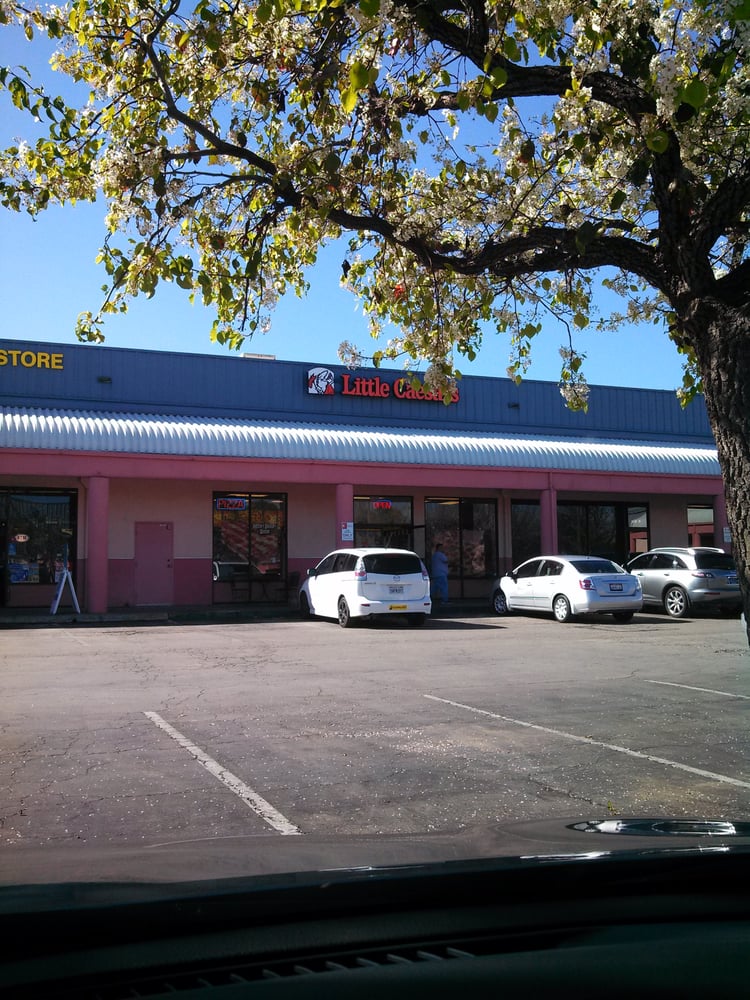 Little Caesars Pizza Pizza 620 Broadway St, King City, CA