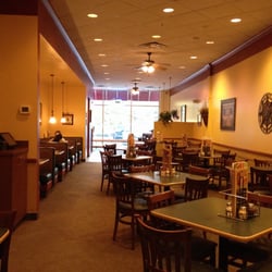 Ledo Pizza 18 Photos 25 Reviews 9805 Main St Damascus Photo Of Ledo Pizza Damascus Md United States Dining Room Monday At
