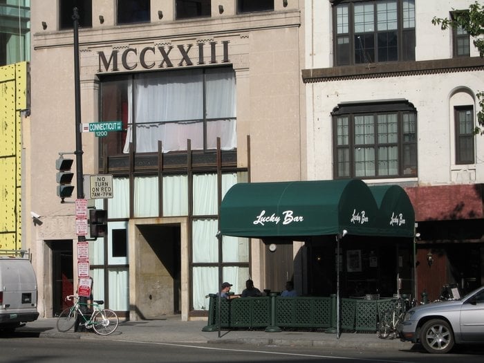 Lucky Bar