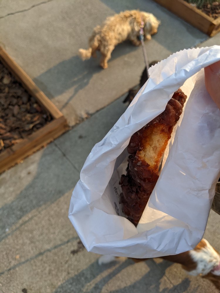 Golden Gate Donuts