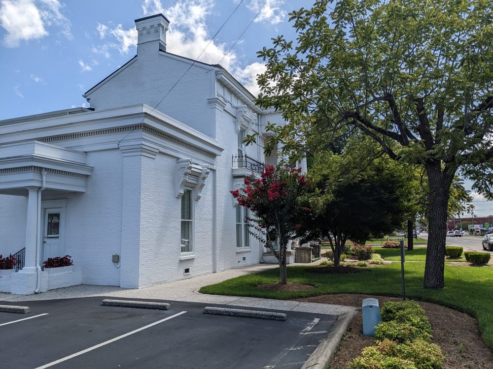 Robert Looney Caruthers Historical Marker