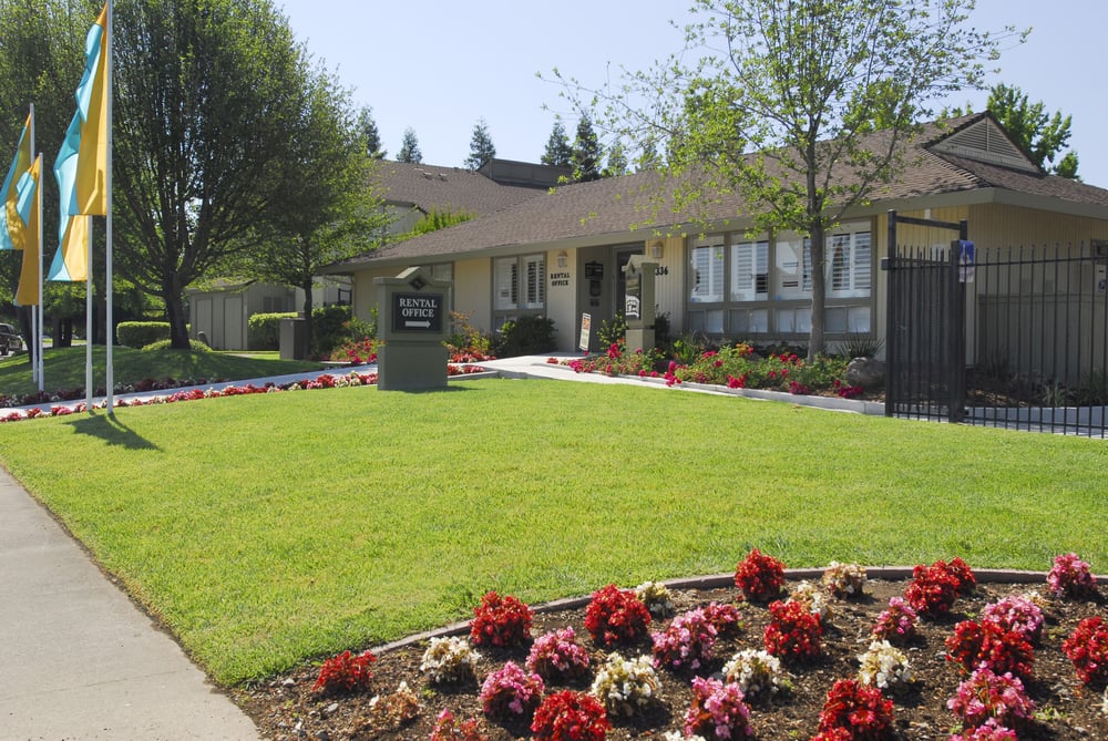 Windbridge Village Apartments 7336 Greenhaven Dr, The PocketGreenhaven, Sacramento, CA