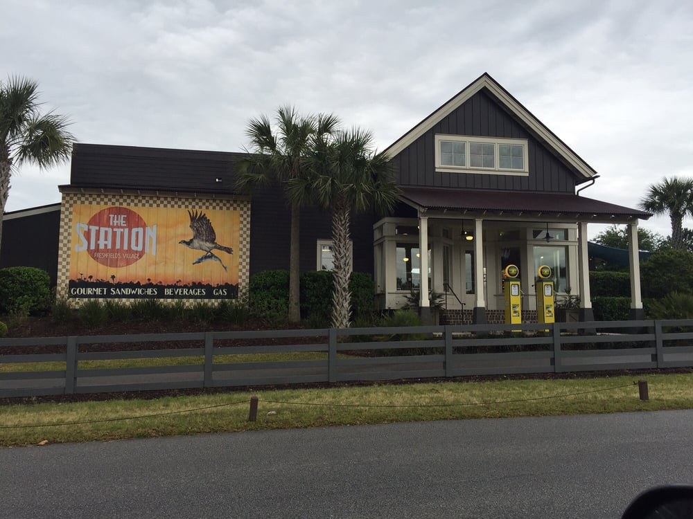 The Station 17 Photos & 29 Reviews Delis 225 Freshfields Dr